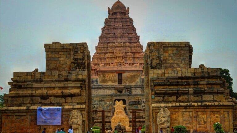 historical monuments photos creativehuts