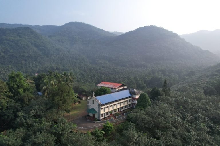 Giriprabhavam